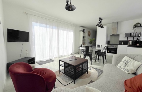 Lamarque House | Maison Chez les 4M