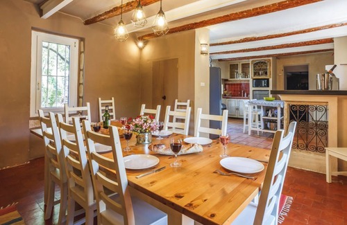 Castelnau-de-Guers Villa | Maison Clairette - Six Bedroom Villa, Sleeps 12