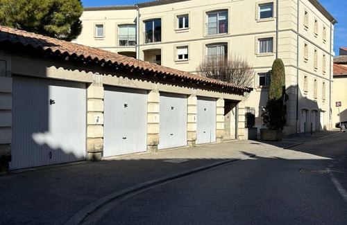 Avignon House | Maison Climatisée Avec Parking et Rooftop