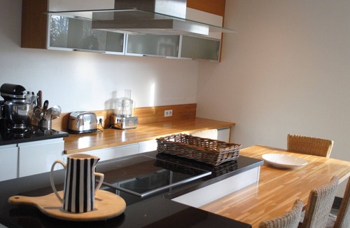 Plougastel-Daoulas Villa | Maison D'architecte en Bois, Jacuzzi, 200 m2, 4 Chambres, 3 Sdb, en Bord de mer