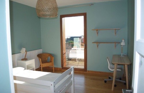 Plougastel-Daoulas Villa | Maison D'architecte en Bois, Jacuzzi, 200 m2, 4 Chambres, 3 Sdb, en Bord de mer