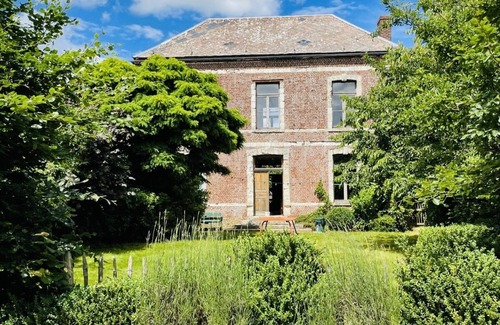 Crevecoeur-sur-lEscaut House | Maison de Vacances Avec Piscine à la Campagne Proche Abbaye de Vaucelles et A26