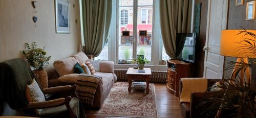 Villedieu-les-Poeles House | Maison de Berry Bed & Breakfast