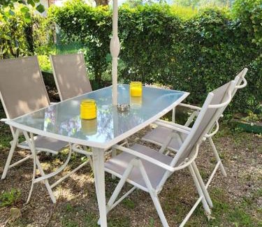 Mansac House | Maison de campagne avec jardin près du Périgord