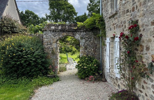 Lithaire House | Maison de Campagne de Charme en Plein Bocage