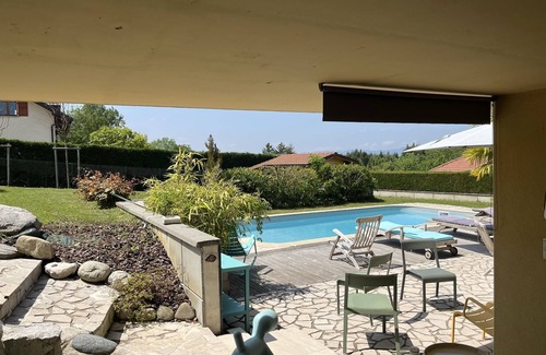 Mathonex House | Maison de Campagne le Plaisir