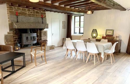 Joue-du-Bois House | Maison de charme à Joué-du-Bois avec vue sur le lac