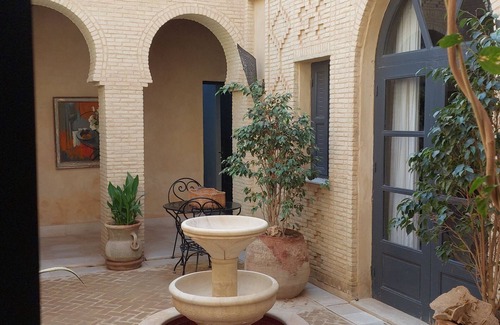 Tozeur House | Maison de Charme, Piscine , Pergola, vue Panoramique sur les Minarets