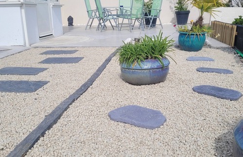 Plourivo House | Maison de Coton - Ty Koton, near PAIMPOL, reception of children thought.