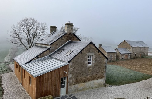 Mont des Avaloirs House | Maison de Campagne en Pleine Nature, Idéale Pour les Familles
