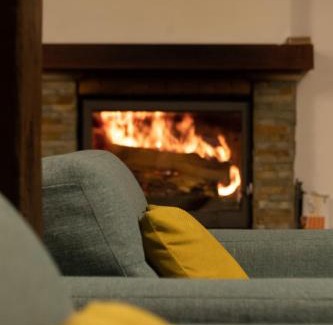 Brebu Nou House | Maison de l'Amour