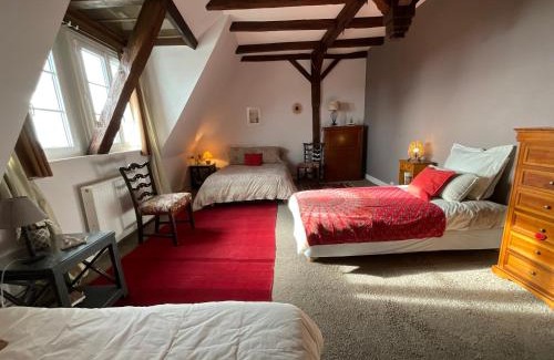 Genis House | Maison de la Source
