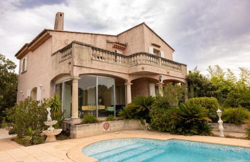 Frejus Villa | Maison de Tino