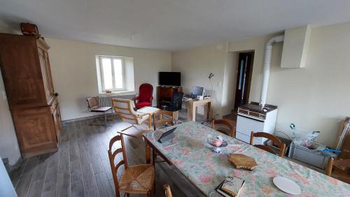Corbonod House | Maison de village