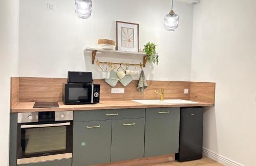 Bonnetable Apartment | Maison de ville 4 personnes avec jardin