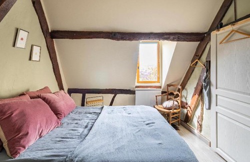 Maillebois House | Maison des Lilas