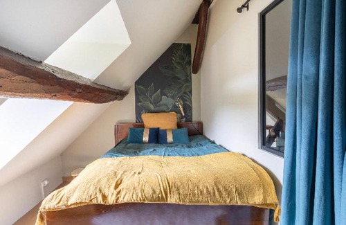 Maillebois House | Maison des Lilas
