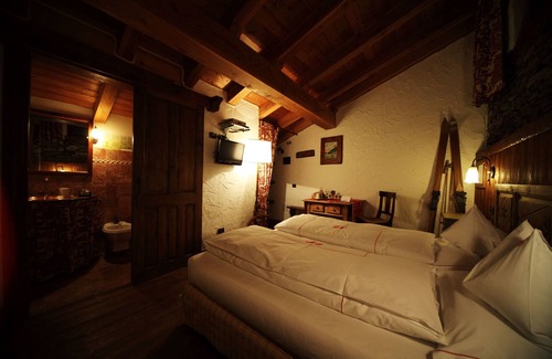 Mae Bed & Breakfast | Maison Dominique