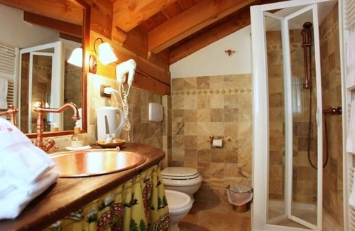 Mae Bed & Breakfast | Maison Dominique