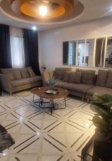 Angono House | Maison Dos 3 bedroom, with 200mbps internet speed, netflix and aircon