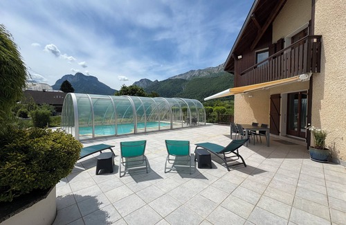 Chaparon Villa | Maison du Lac - Villa with pool located next to Lac d'Annecy