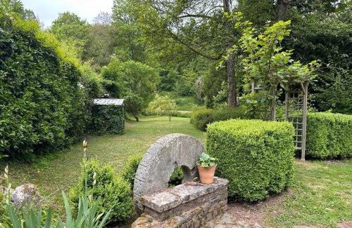 Feuguerolles-Bully House | Maison du Pré — Familial & Nature