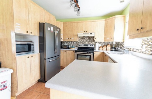 Vaudreuil House | Maison Eden Summary: