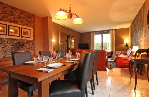 Le Merlerault House | Maison familiale avec jardin clos près du Haras National du Pin - FR-1-497-173