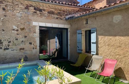 Blanquefort-sur-Briolance House | maison avec piscine
