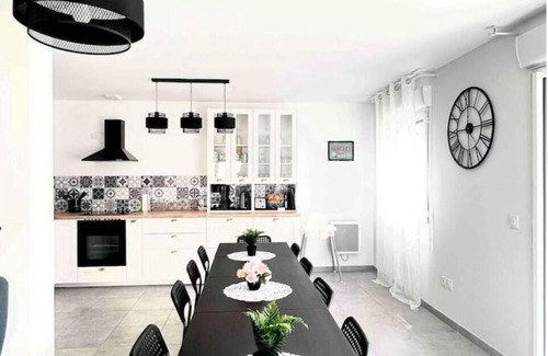 Saint-Germain-sur-Morin House | Maison Familiale et SPA Disneyland Paris