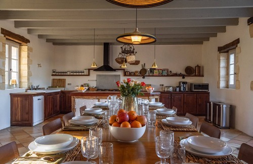 Val de Louyre et Caudeau House | Maison Noble Dans un Cadre Naturel Exceptionnel
