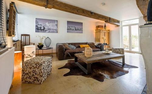 Sint-Gillis House | Maison Gaston