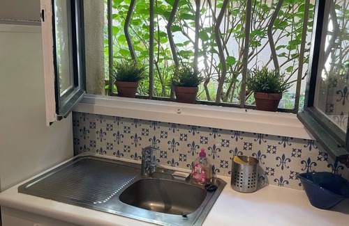 Port Cogolin House | Maison Golfe de Saint-Tropez, feet in the water