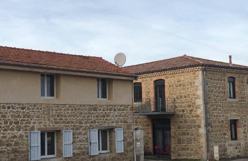 Roisey House | Maison grande capacité