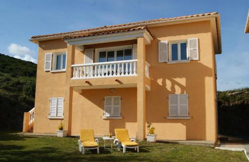 Santa-Severa House | Maison individuelle avec vue sur mer - Les Lauriers