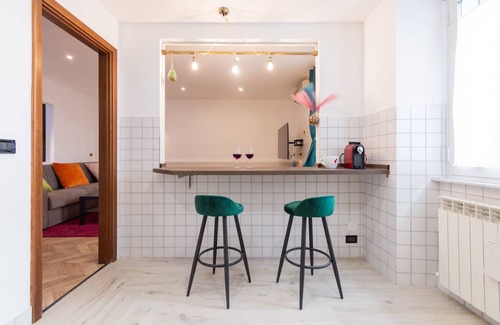 Citta Nuova-Barriera Nuova-San Vito-Citta Vecchia Apartment | Maison Juliet | Eclectic, charming and silent Suite