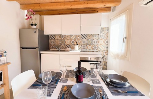 Chioggia Apartment | Maison la Digue - Two Bedroom Apartment, Sleeps 4