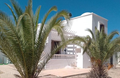 Midoun House | Maison la Rose 2 400m from the beach