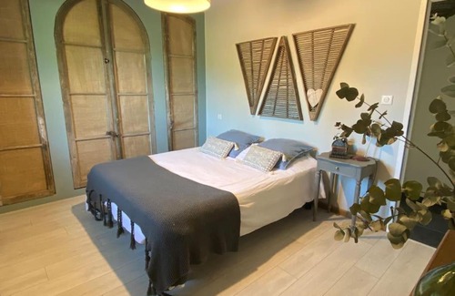 Sainte-Radegonde House | Maison Les Comtes