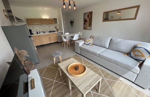 Saint-Xandre House | Maison Moderne Avec Jardin