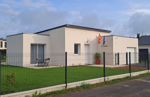 Port-en-Bessin-Huppain House | Maison Neuve. Située à 5 Minutes du Charmant Port de Pêche