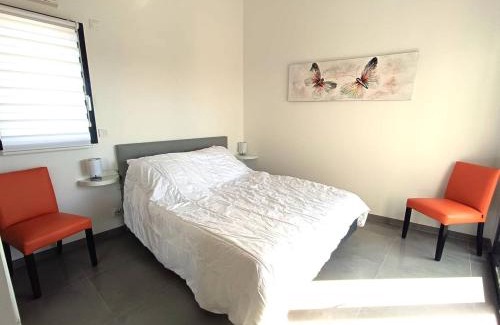 Pleumeur-Bodou Villa | Maison neuve Vue Mer 4 étoiles avec SAUNA à 150m de la plage à PLEUMEUR-BODOU - Ref 242