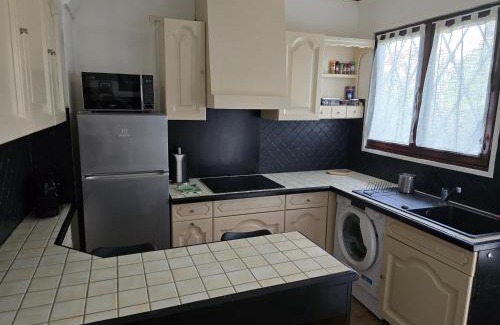 Chelles House | Maison Paris, Vallée Village, Disney & Astérix