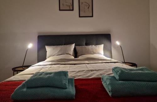 Beziers Apartment | maison PING ,en face des arènes