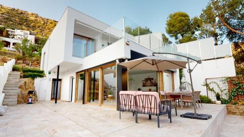 Almadraba-Canyelles Villa | Maison, piscine, plage, commerce restaurant