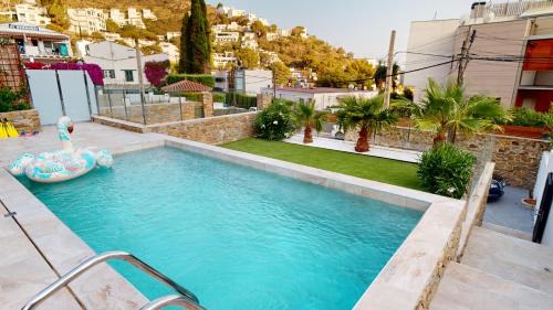 Almadraba-Canyelles Villa | Maison, piscine, plage, commerce restaurant