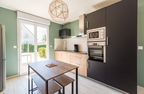 Plouagat House | Maison pour 6 avec jardin, proche de la mer