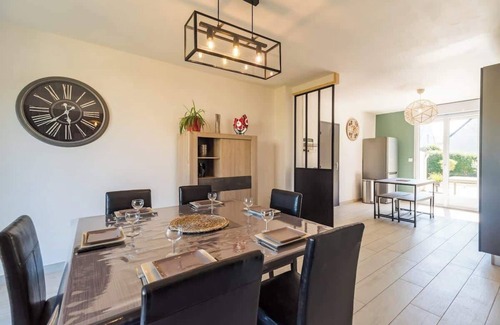 Plouagat House | Maison pour 6 avec jardin, proche de la mer