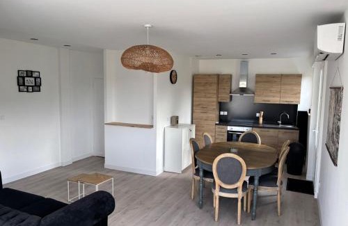 Breuillet House | maison proche royan