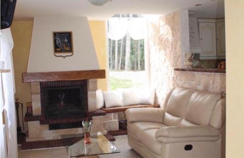 Monetay-sur-Allier House | Maison rénovée avec grand jardin, accès rivière, cheminée et tout confort à Monétay-sur-Allier - FR-1-489-110